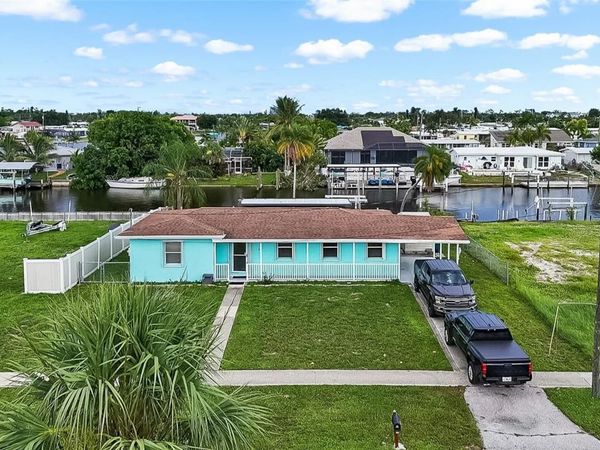 21748 EDGEWATER DRIVE , PORT CHARLOTTE, FL 33952