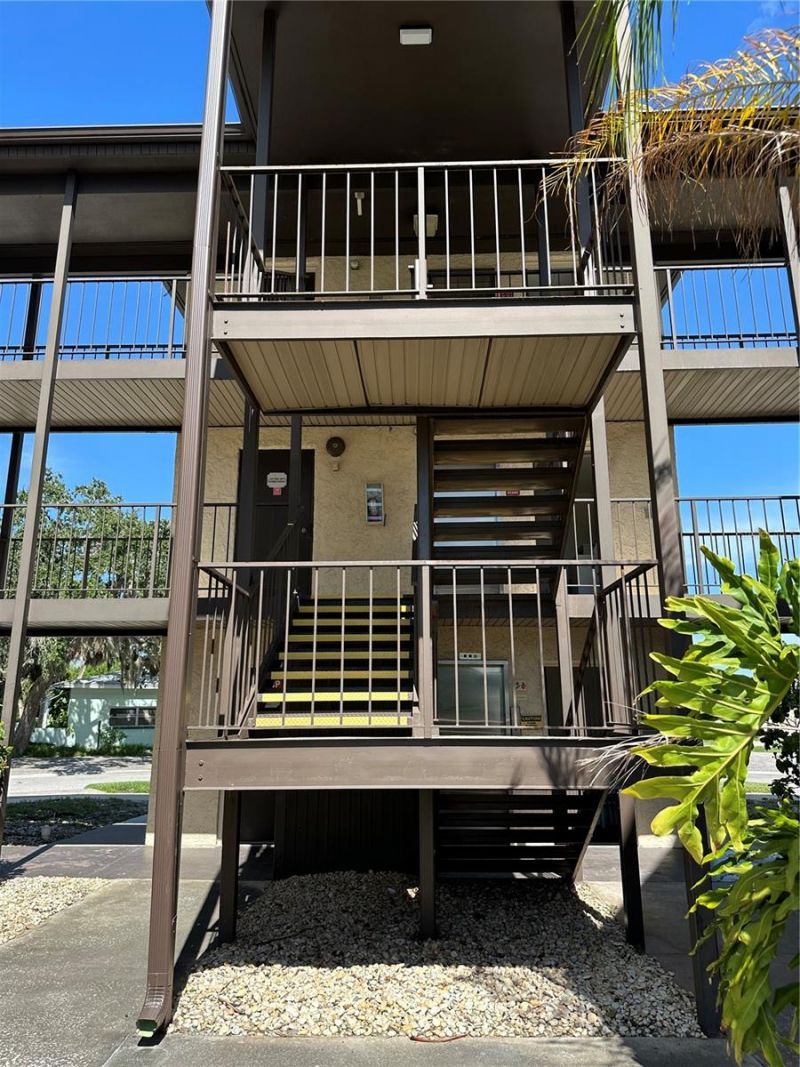 5245 Amulet Drive , Unit 308, New Port Richey, FL 34652 Main Photo