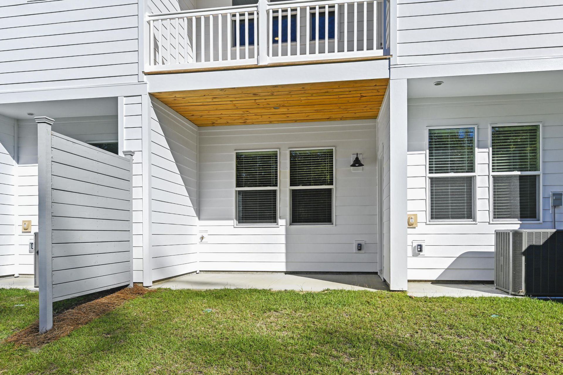 9413 Sun Fountain Drive Photo 19