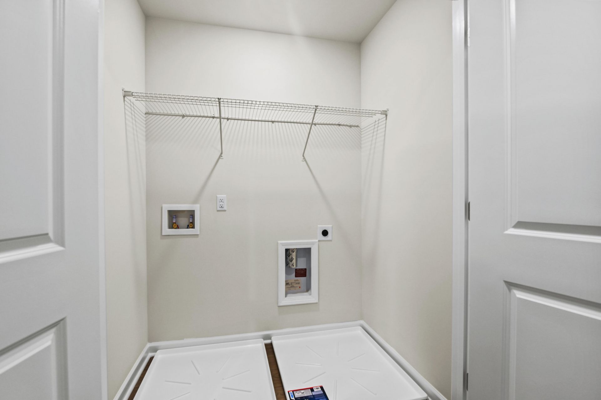 9413 Sun Fountain Drive Photo 30