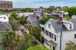 18 Trumbo Street photo 4