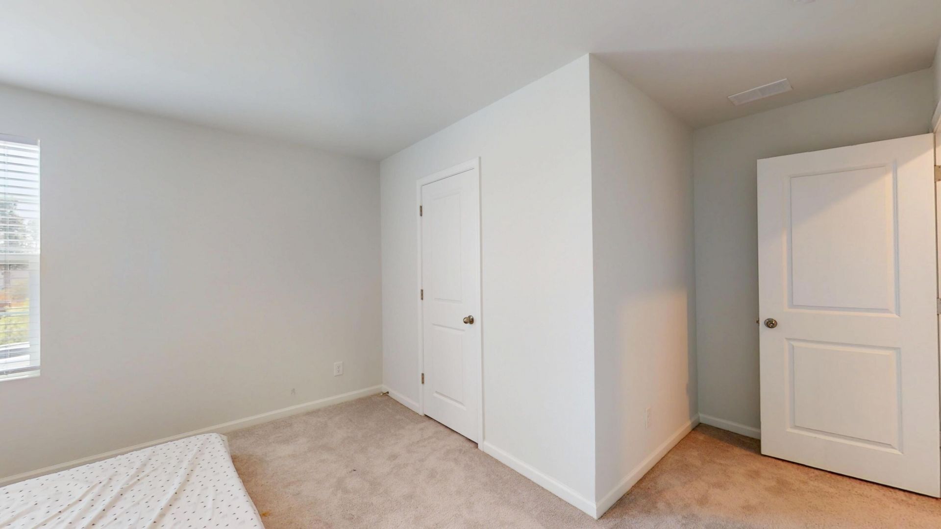 515 Matuskovic Drive Photo 32