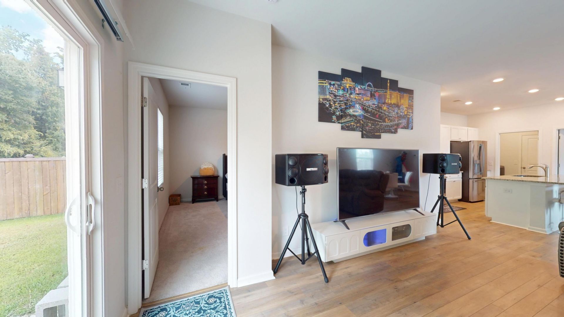 515 Matuskovic Drive Photo 5