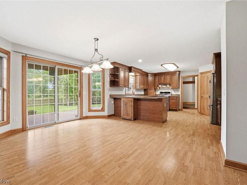 14740 Ali Avenue, Middleburg Heights, OH 44130 Photo 12