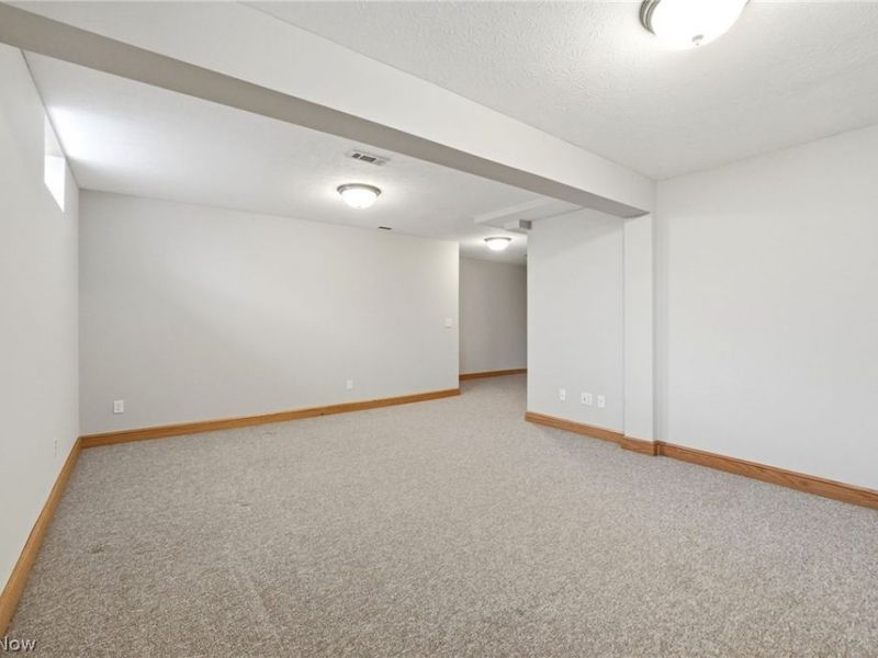 14740 Ali Avenue, Middleburg Heights, OH 44130 Photo 40