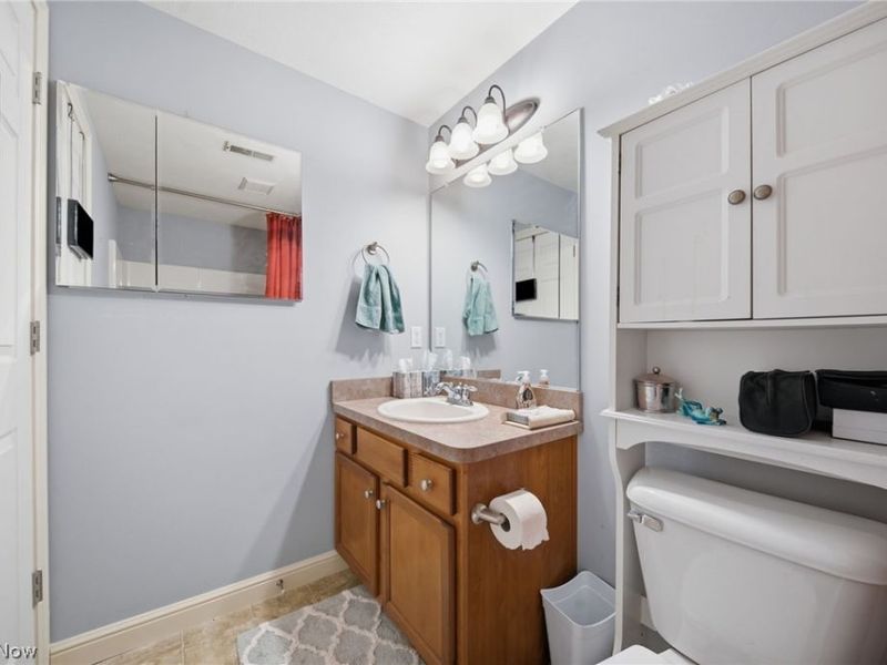 1023 Spring Run Boulevard , Painesville, OH 44077 Photo 36
