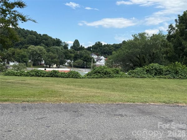 368 Morehead Road , Marion, NC 28752
