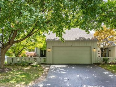 41 Winding Creek Lane, Rochester, NY 14625