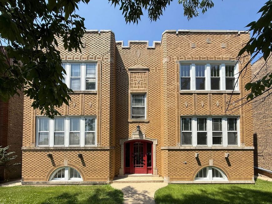 Main Photo