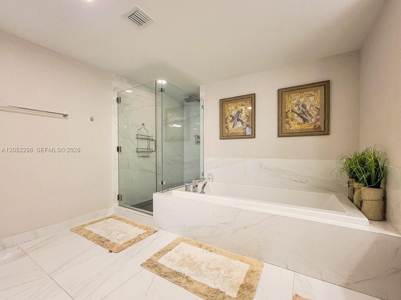 400 Sunny Isles Blvd, Unit 1604, Sunny Isles Beach, FL 33160 Photo