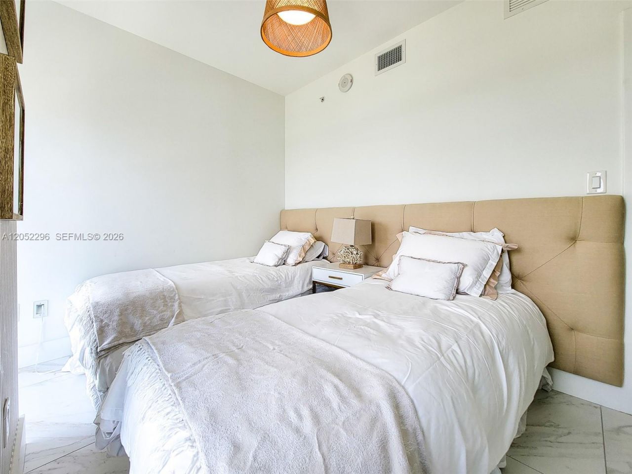 400 Sunny Isles Blvd, Unit 1604, Sunny Isles Beach, FL 33160 Photo