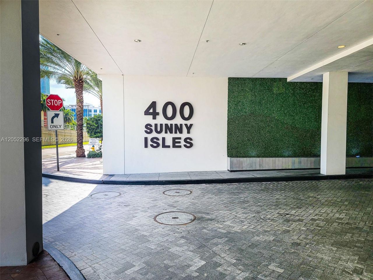 400 Sunny Isles Blvd, Unit 1604, Sunny Isles Beach, FL 33160 Photo