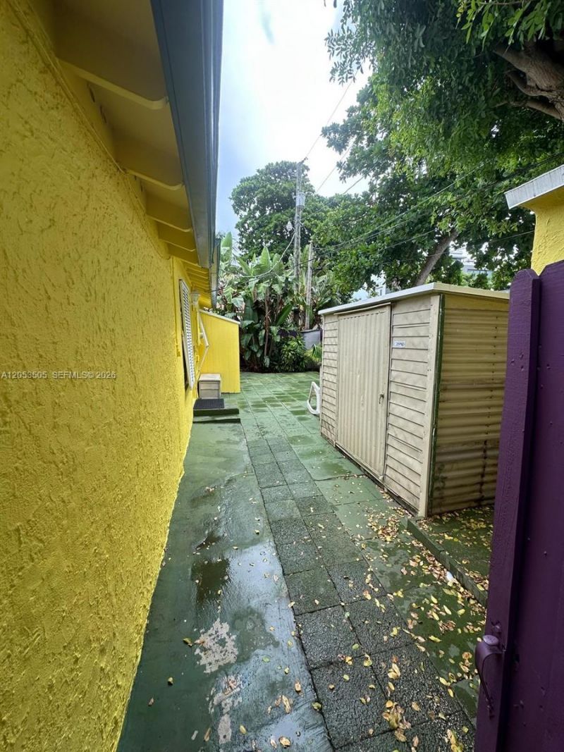 2 Kenmore Ln , Boynton Beach, FL 33435 Photo