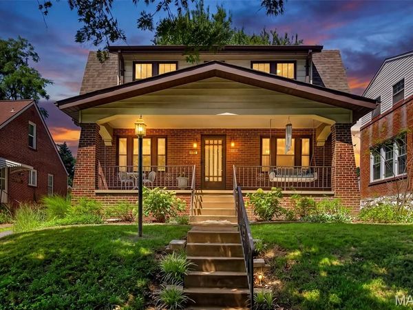 3073 Andover Drive, St Louis, MO 63121