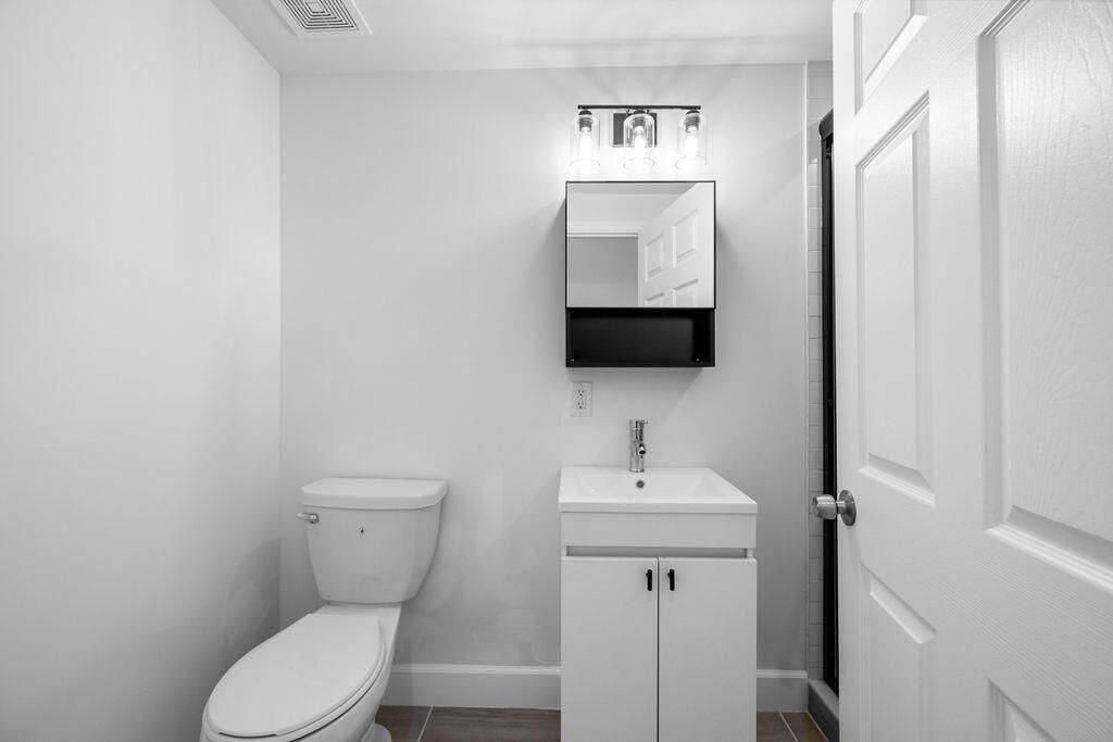 4011 36th Court, Unit 5A, West Palm Beach, FL 33407 Photo