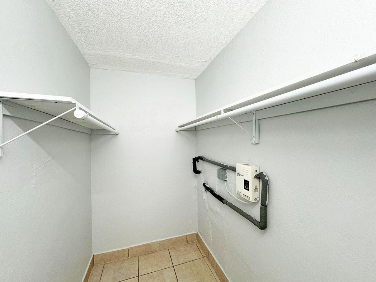 100 NW 30th Avenue, Unit 1, Fort Lauderdale, FL 33311 Photo