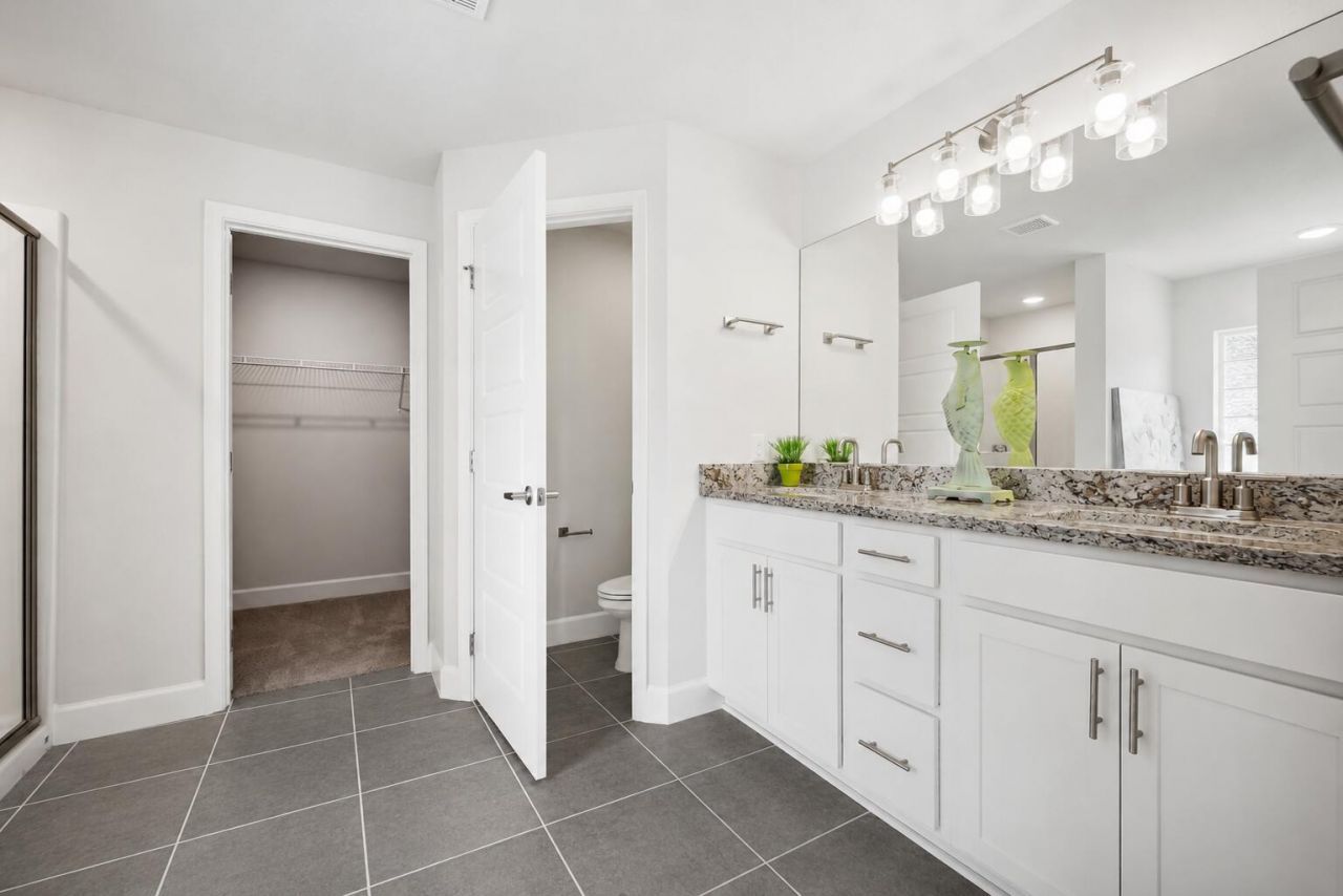 405 NE Airoso Boulevard, Port Saint Lucie, FL 34983 Photo