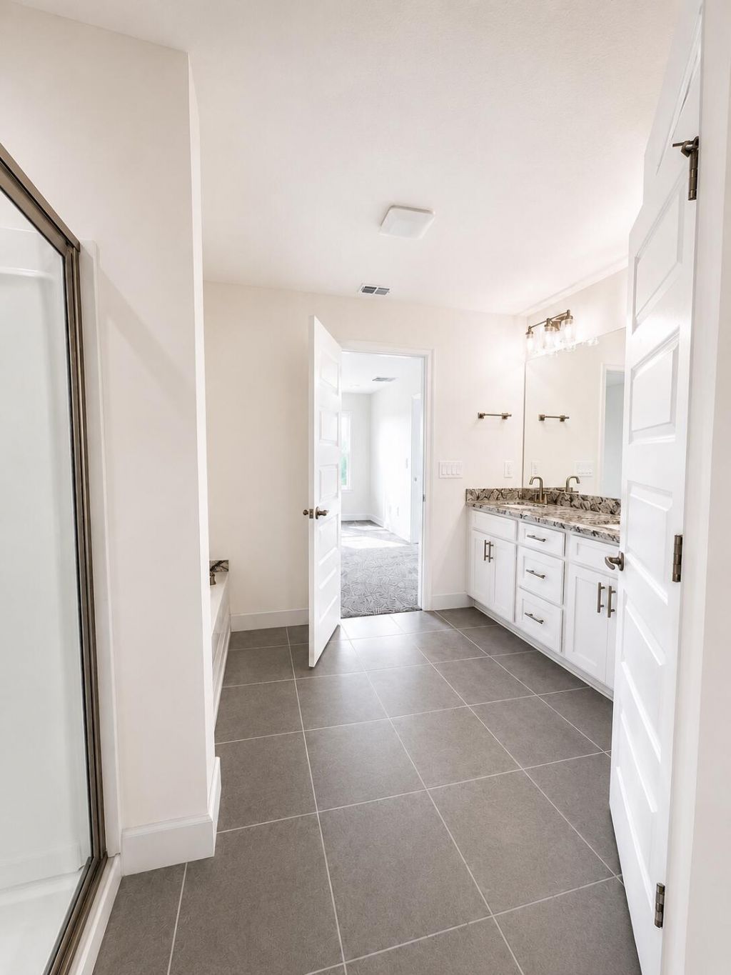 405 NE Airoso Boulevard, Port Saint Lucie, FL 34983 Photo