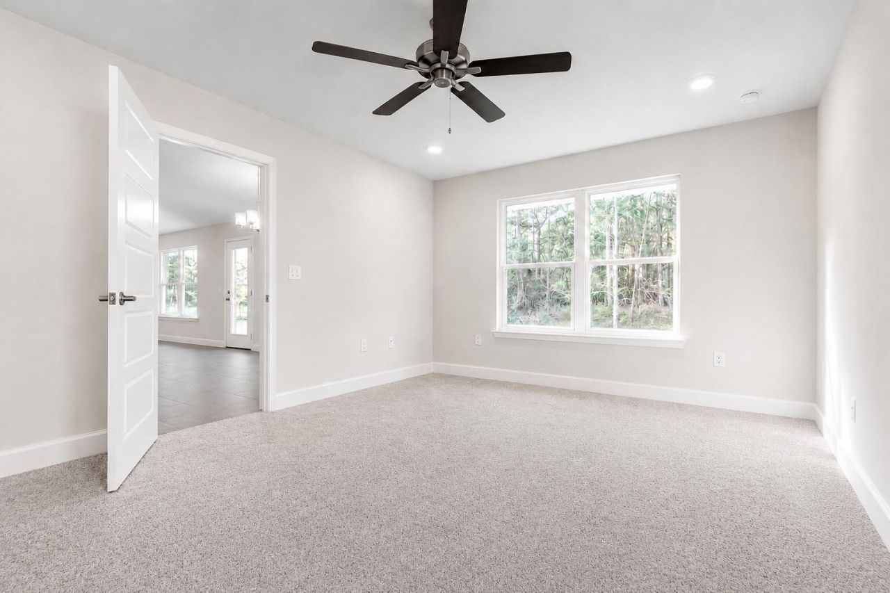 405 NE Airoso Boulevard, Port Saint Lucie, FL 34983 Photo