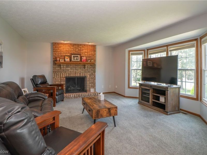 1631 Horizon Drive, Louisville, OH 44641 Photo 16