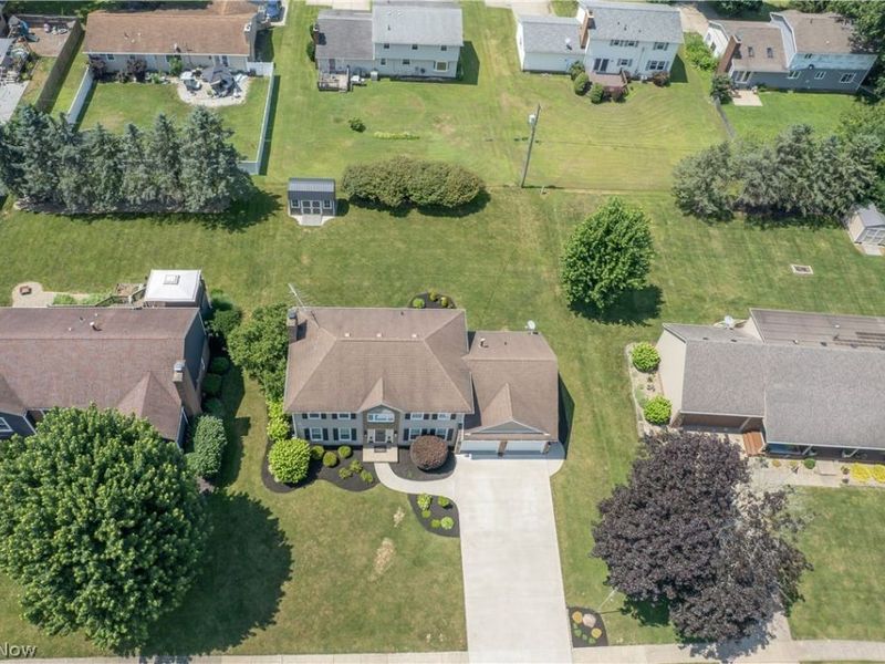 1631 Horizon Drive, Louisville, OH 44641 Photo 4