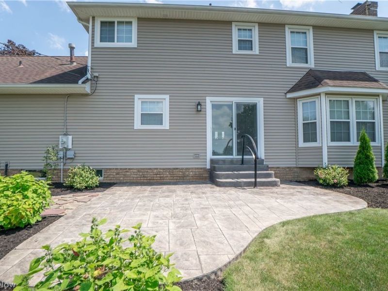 1631 Horizon Drive, Louisville, OH 44641 Photo 42