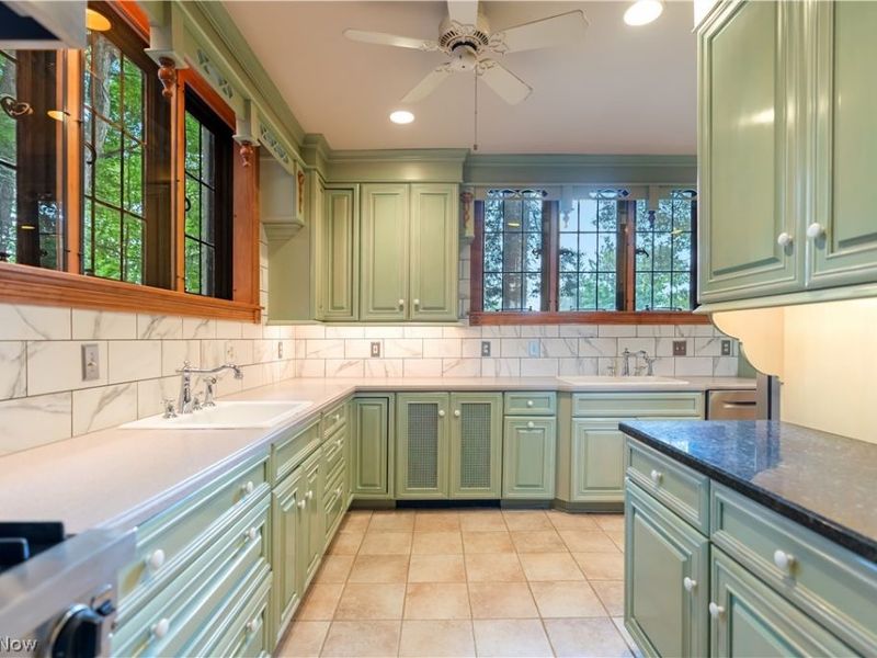 2421 Brentwood Road NW, Canton, OH 44708 Photo 17