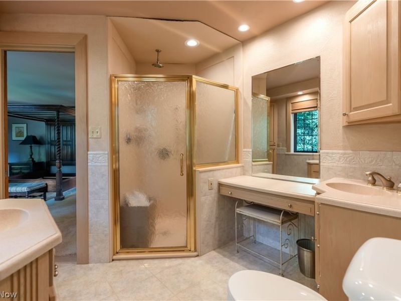 2421 Brentwood Road NW, Canton, OH 44708 Photo 35