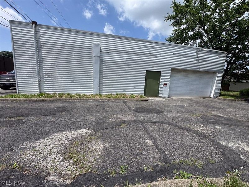 4527 Market Avenue, Youngstown, OH 44512 Photo 6
