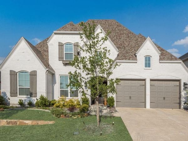 4600 Paintbrush Way, Aubrey, TX 76227