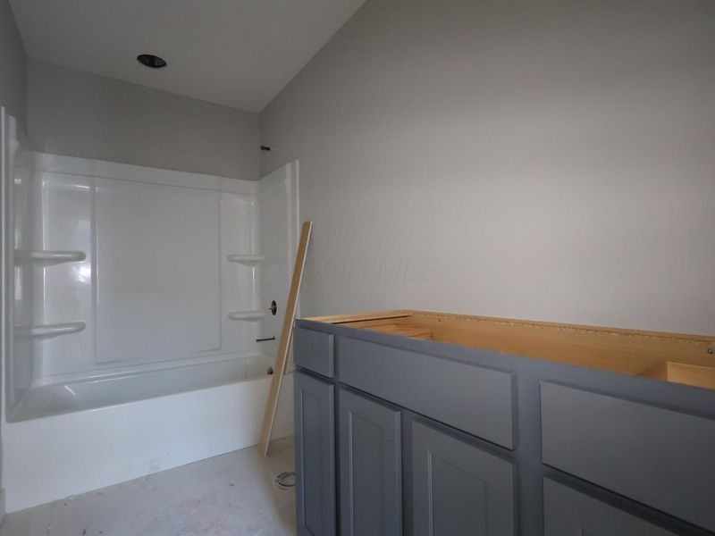 5705 Dutch Lane, Powell, OH 43065 Photo 8