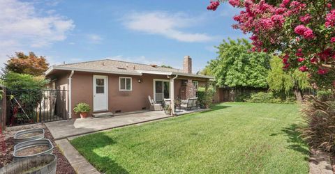 2149 Debbie Ln, Lodi, CA 95242 Photo