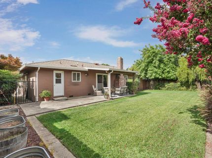 2149 Debbie Ln, Lodi, CA 95242 Photo