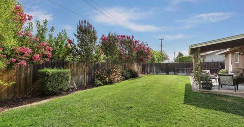 2149 Debbie Ln, Lodi, CA 95242 Photo
