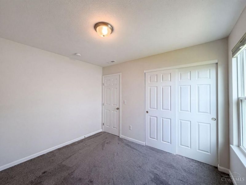 1314 Timber Glen Drive, Wilmington, OH 45177 Photo 9