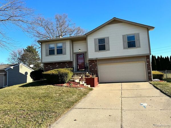 23260 CRANBROOKE Drive , Novi, MI 48375