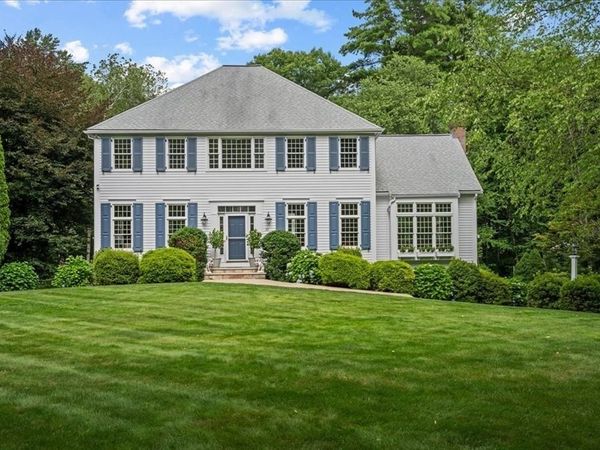 39 Darlene Drive, Southborough, MA 01772