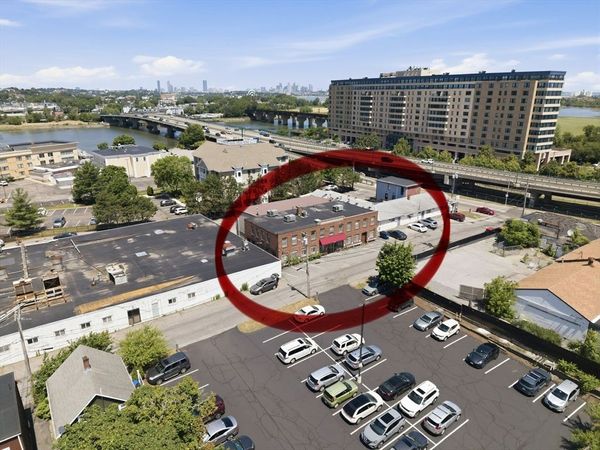 11-17 Newbury St, Quincy, MA 02171