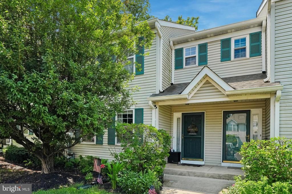 104 YORKSHIRE WAY, HATBORO, PA 19040