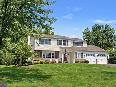 9 BROOKDALE DRIVE, DOYLESTOWN, PA 18901