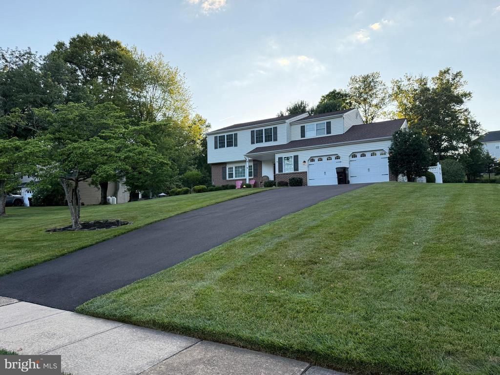 9 BROOKDALE DRIVE, DOYLESTOWN, PA 18901