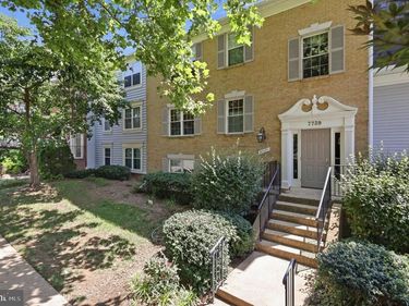 7739 INVERSHAM DRIVE , Unit 185, FALLS CHURCH, VA 22042