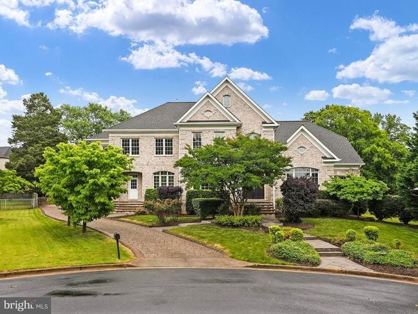 2233 VAN BUREN COURT , FALLS CHURCH, VA 22043