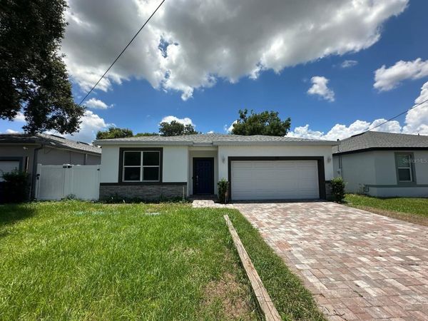 117 W MURPHY STREET , DAVENPORT, FL 33837