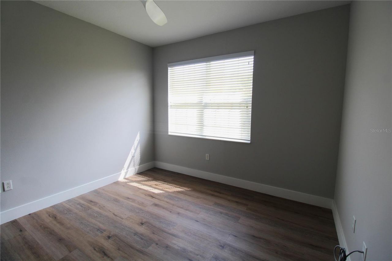 3475 Parkridge Circle, Unit 17-202, Sarasota, FL 34243 Photo