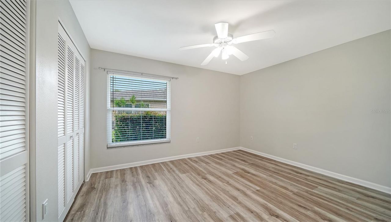 5689 Evergreen Drive, Unit 18, Sarasota, FL 34233 Photo