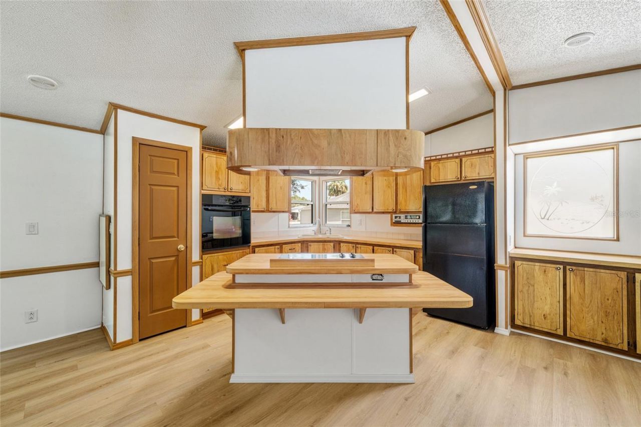 1004 Ann Avenue , Lady Lake, FL 32159 Photo