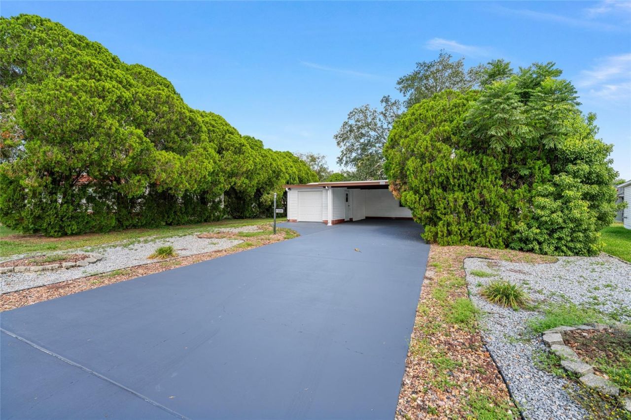 1004 Ann Avenue , Lady Lake, FL 32159 Photo