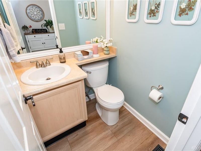 6884 Cedar Cove Drive, Centerville, OH 45459 Photo 11