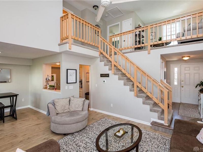 6884 Cedar Cove Drive, Centerville, OH 45459 Photo 9